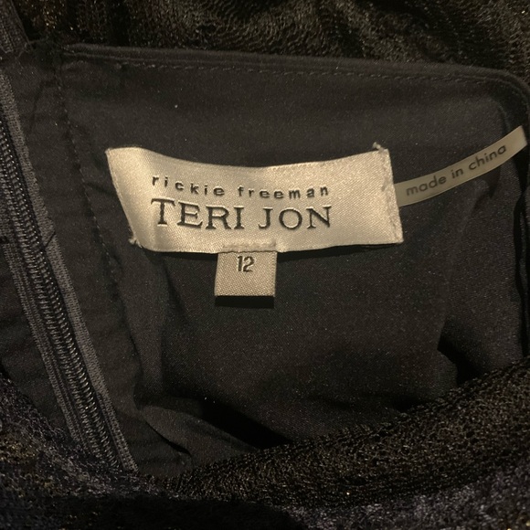 Navy Teri John size 12 peplum dress - Picture 6 of 6